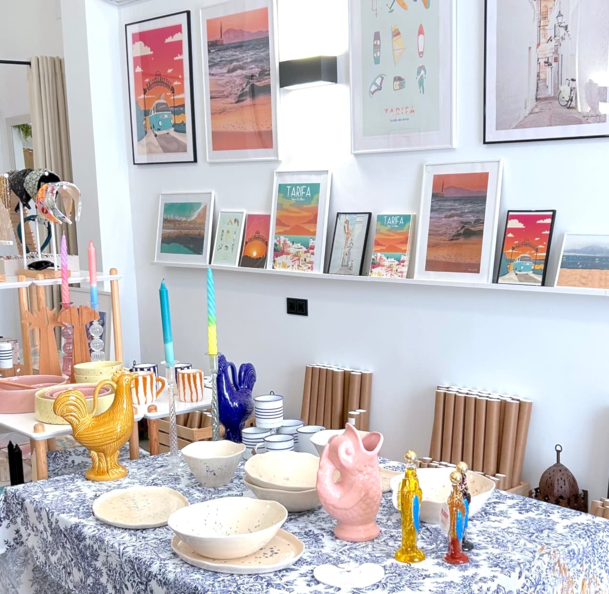 Views of the shop with Table Decoration and Tarifa Posters