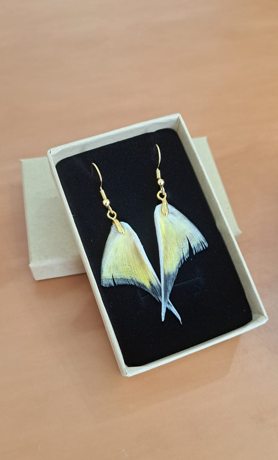 Ryoshi pendientes alitas